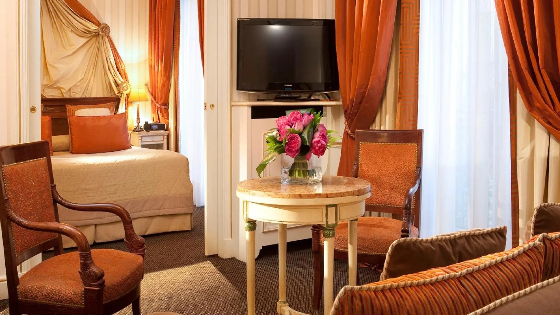 Hotel Napoleon 5*