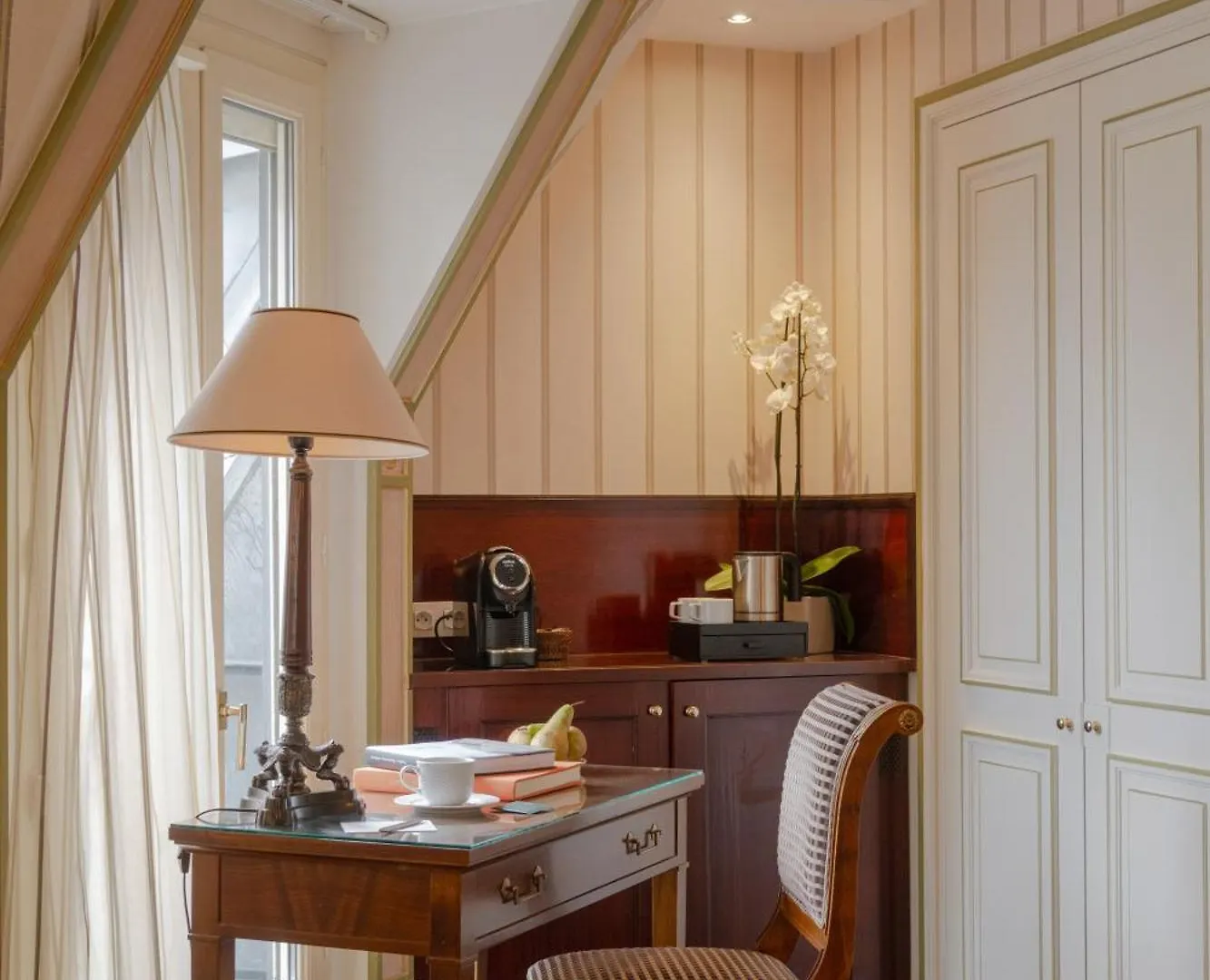 Napoleon Hotel Paris